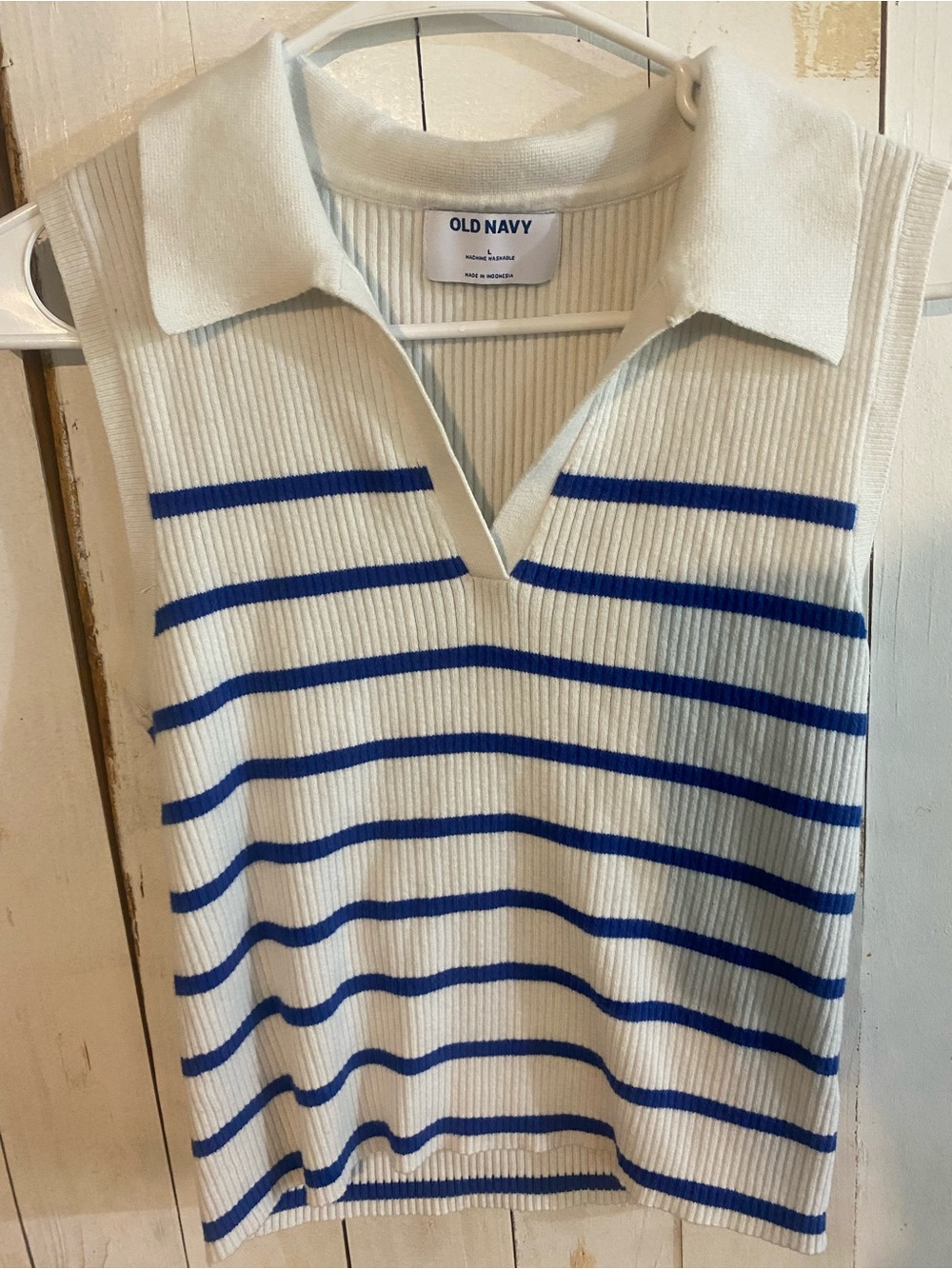 Old Navy Cream and Blue Ribbed Collared Tank
